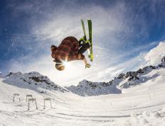 字母哥在巴黎圣日耳曼比赛中比赛规则变更，败北引发热议！观众掌声雷动