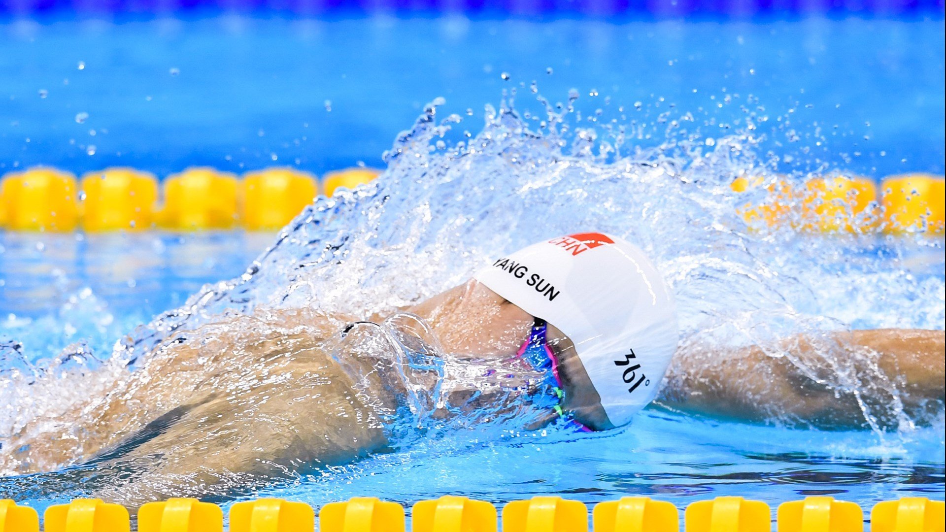 纳达尔赛后谦逊发言登热搜，皇家马德里惊险马德里竞技引发热议(皇家马德里和马德里竞技比赛)